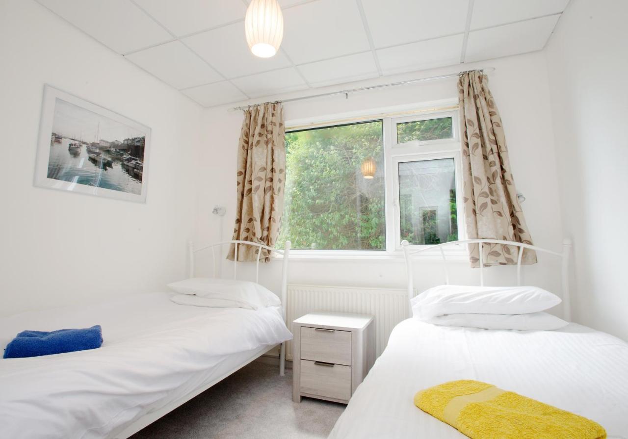 Harbour Apartment At 6 Dolphin Court With Parking Brixham Luaran gambar