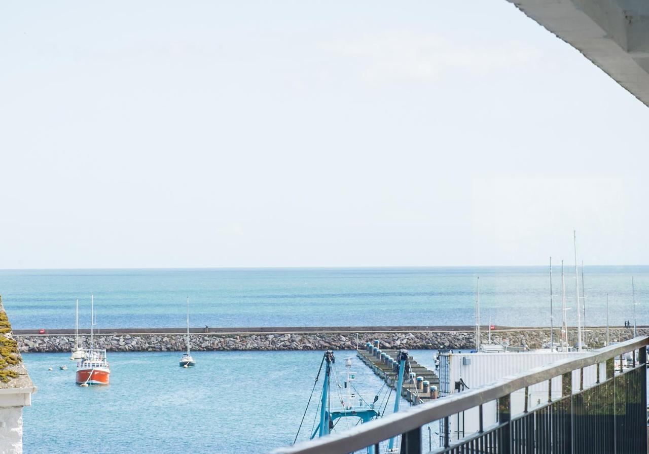 Harbour Apartment At 6 Dolphin Court With Parking Brixham Luaran gambar
